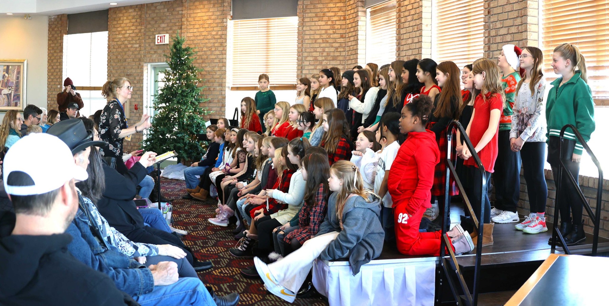 EBMS Choir at Royal Hotel Nisku scaled